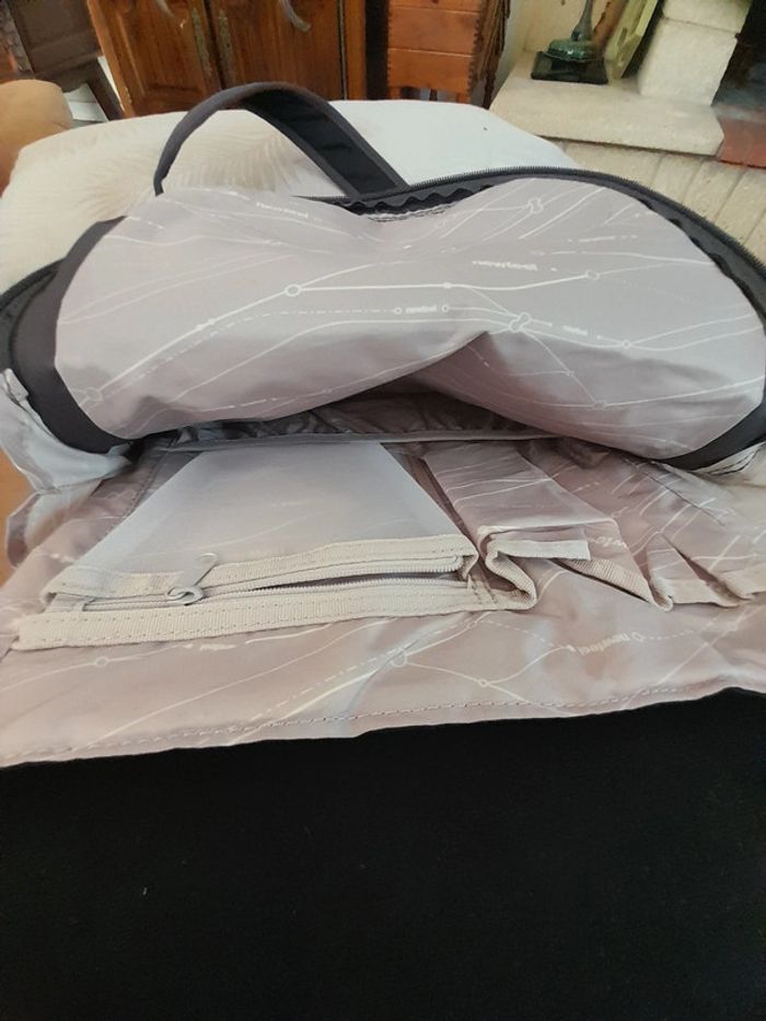Sac à dos marron et violet - photo numéro 3
