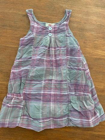 Jolie robe grise et parme 5 ans