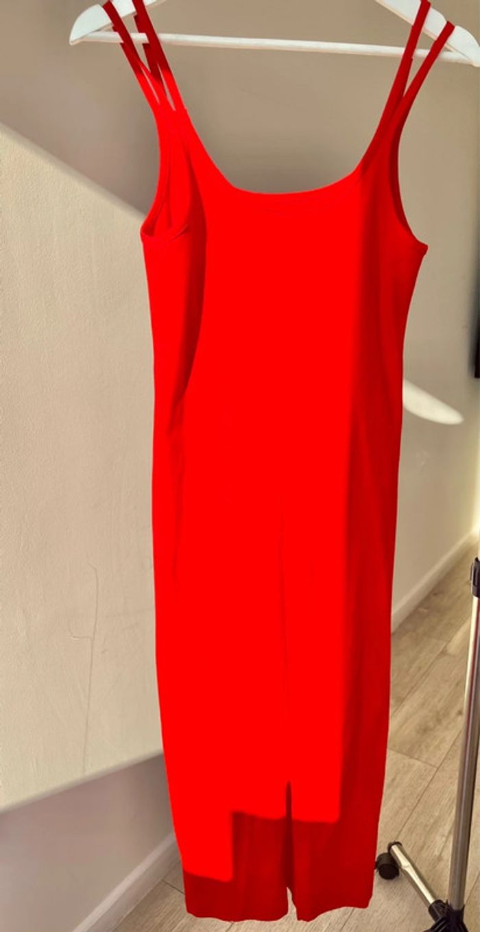 Robe rouge - photo numéro 2