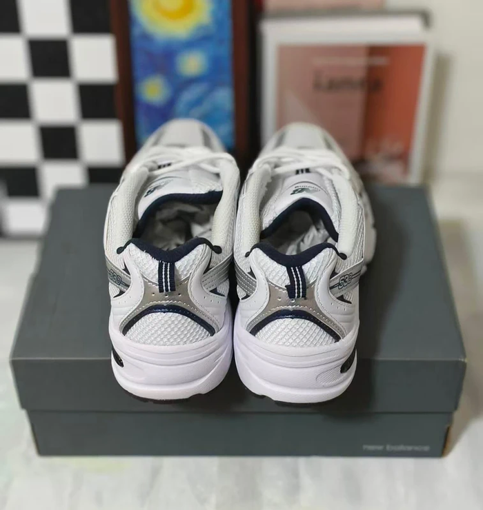 New Balance 530 Blanc 40 - photo numéro 4