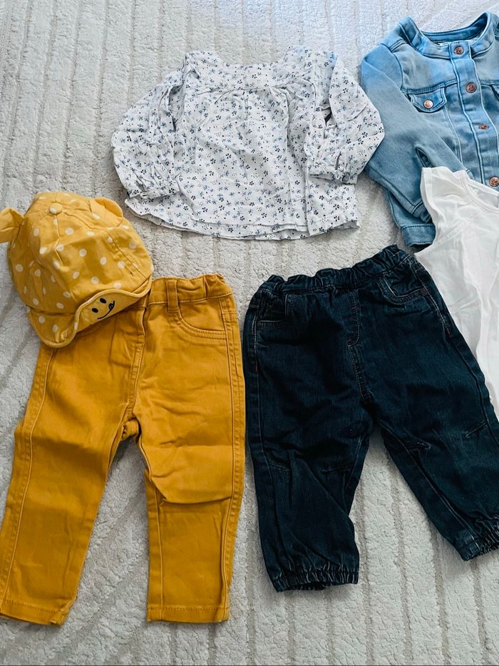 Lot vêtements fille 12/18 mois - photo numéro 2