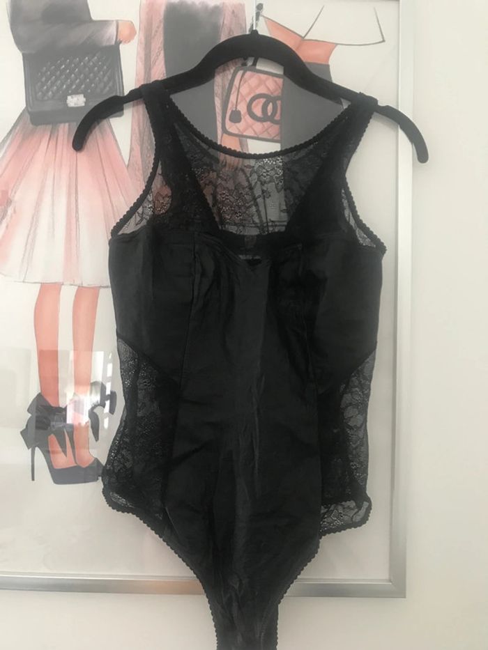 Body undiz dentelle et simili cuir S