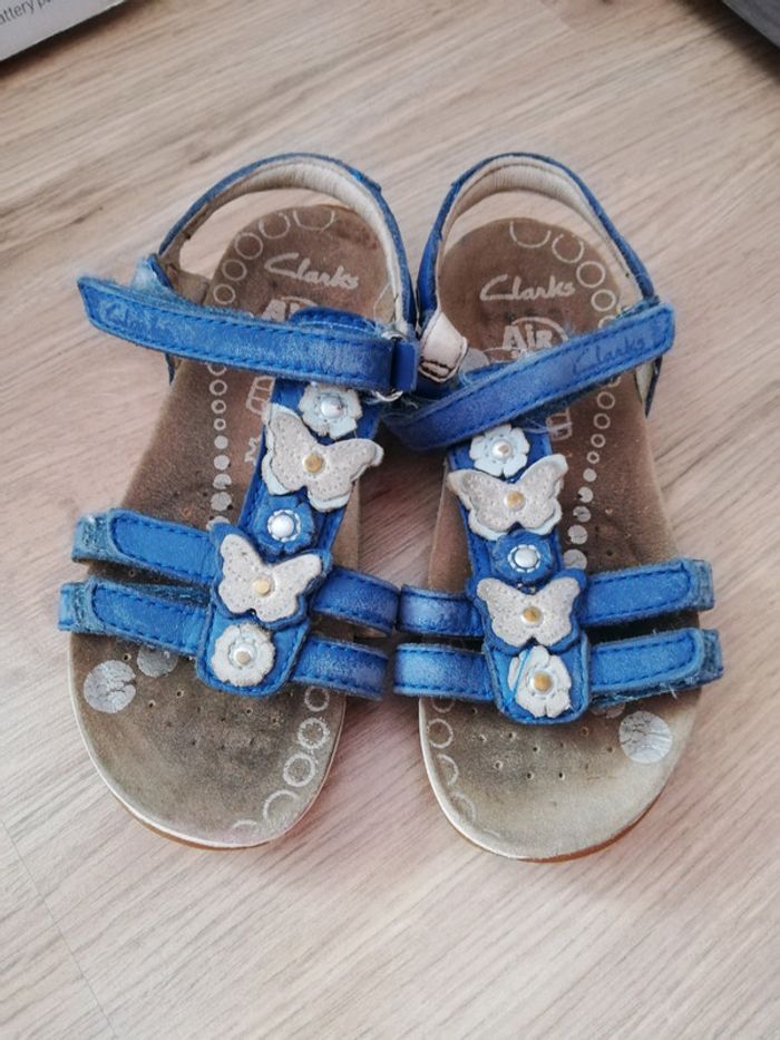 Sandales
