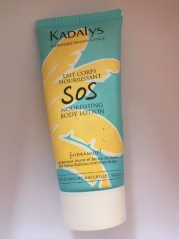 Lait corps nourrissant à la banane neuf