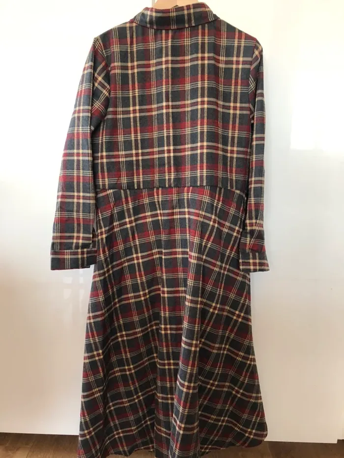 Robe à carreaux fabriqué en Corée - photo numéro 6