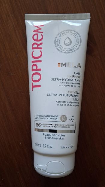 Lait Topicrem corps unifiant ultra hydratant 200ml