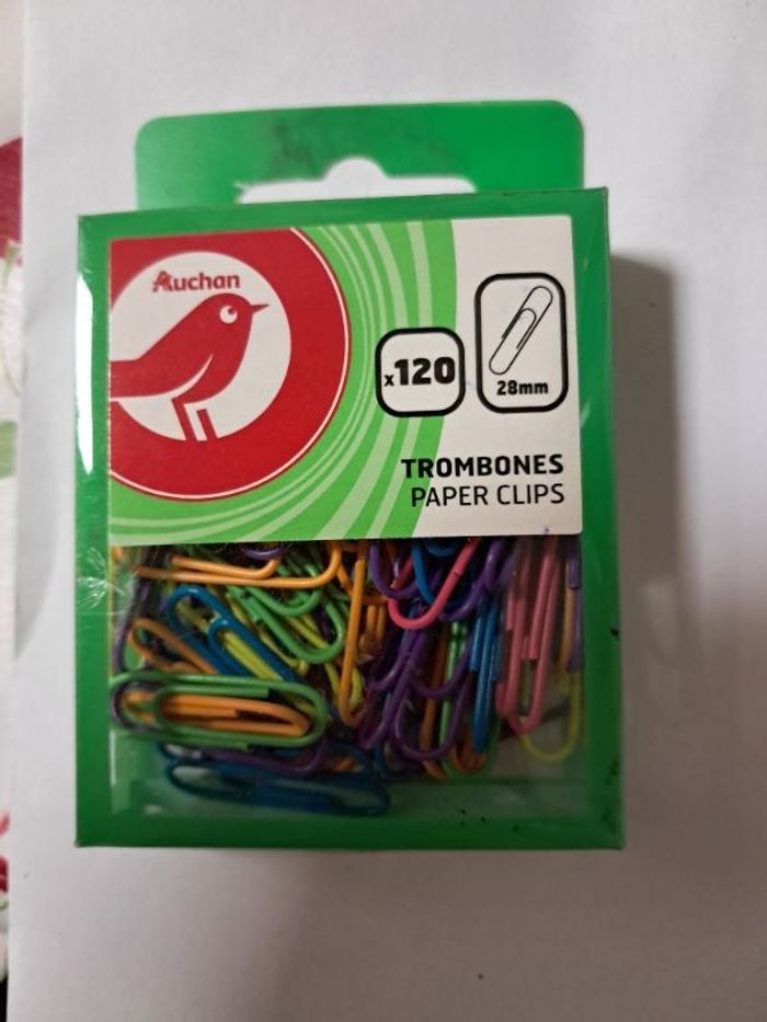 Boite 120 trombones Neuf