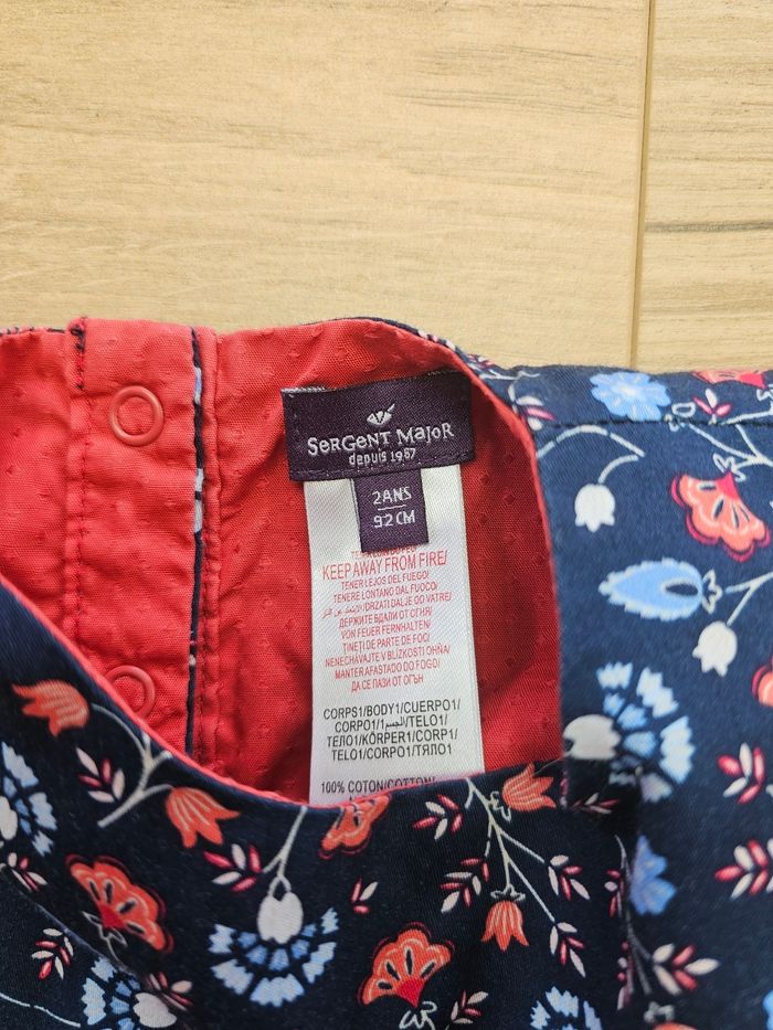 Robe 👗 2ans - photo numéro 4