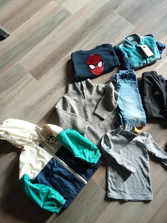 Lot vêtements 3 ans - photo numéro 2