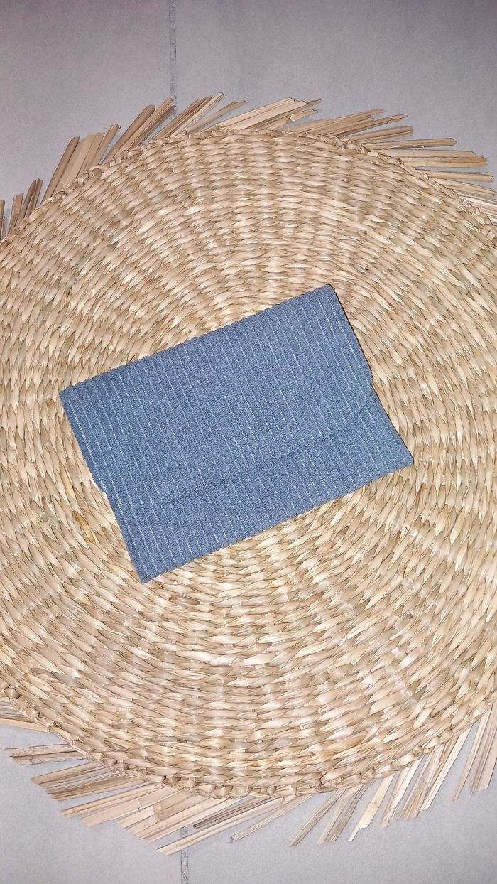 Pochette souple aimantée - photo numéro 4