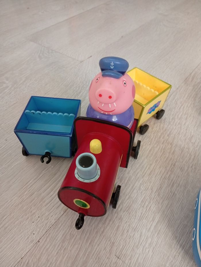 Lot véhicule Peppa pig - photo numéro 3