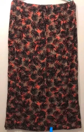 Jupe m&mode longue rouge noire taille L