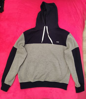 Sweat à capuche