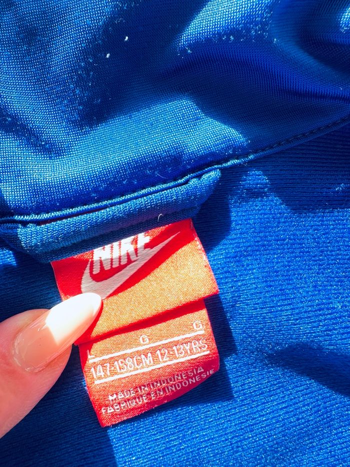 Veste Nike 12/13 ans - photo numéro 4