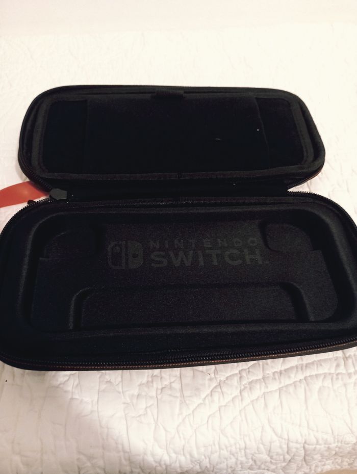 Pochette de rangement pour les jeux et la switch