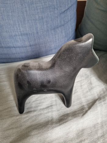 Cheval de bois artistique