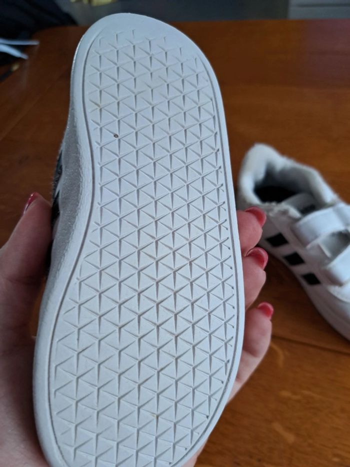 Baskets Adidas - photo numéro 4