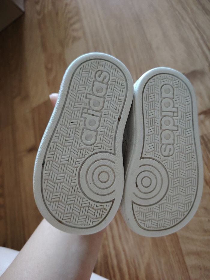Basket adidas - photo numéro 2