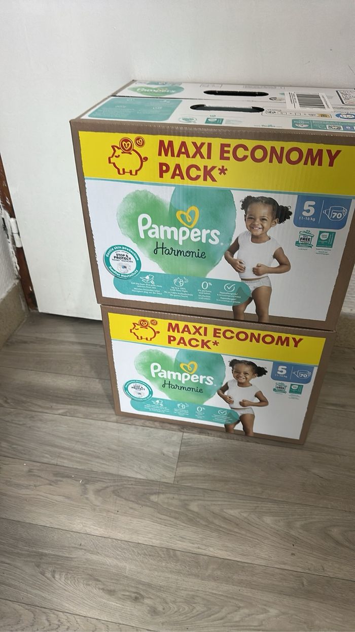 2 pack couche Pampers taille 5