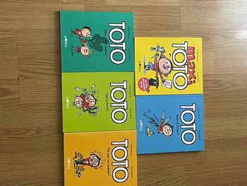 Lot 5 livres bd Toto