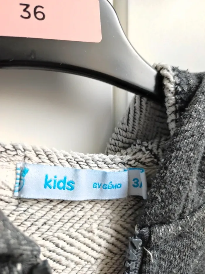 Sweat zippé 3 ans Gémo - photo numéro 4