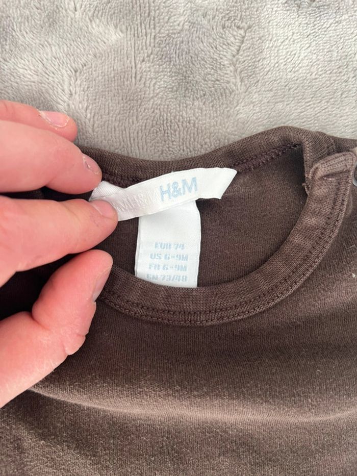 Body 6-9mois - photo numéro 2