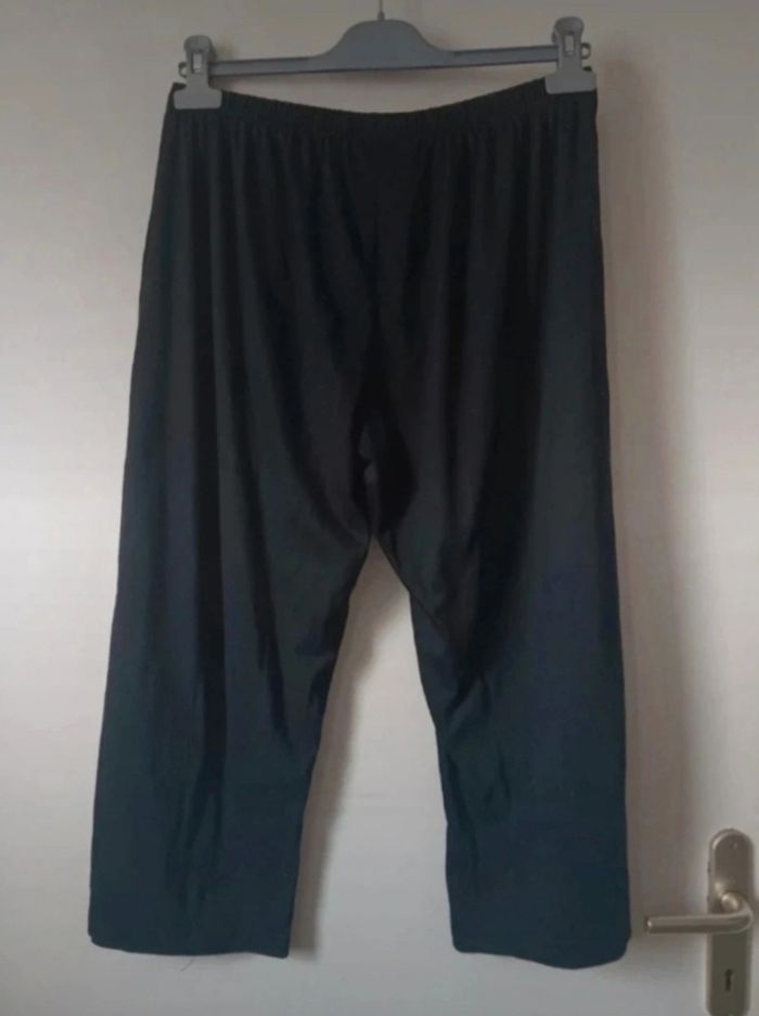 Pantacourt  femme 3 suisses taille 42/44 - photo numéro 2