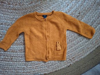 Gilet kiabi lapin bébé fille 12 mois