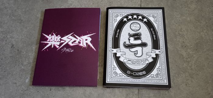 Lot de 2 albums stray kids - photo numéro 5