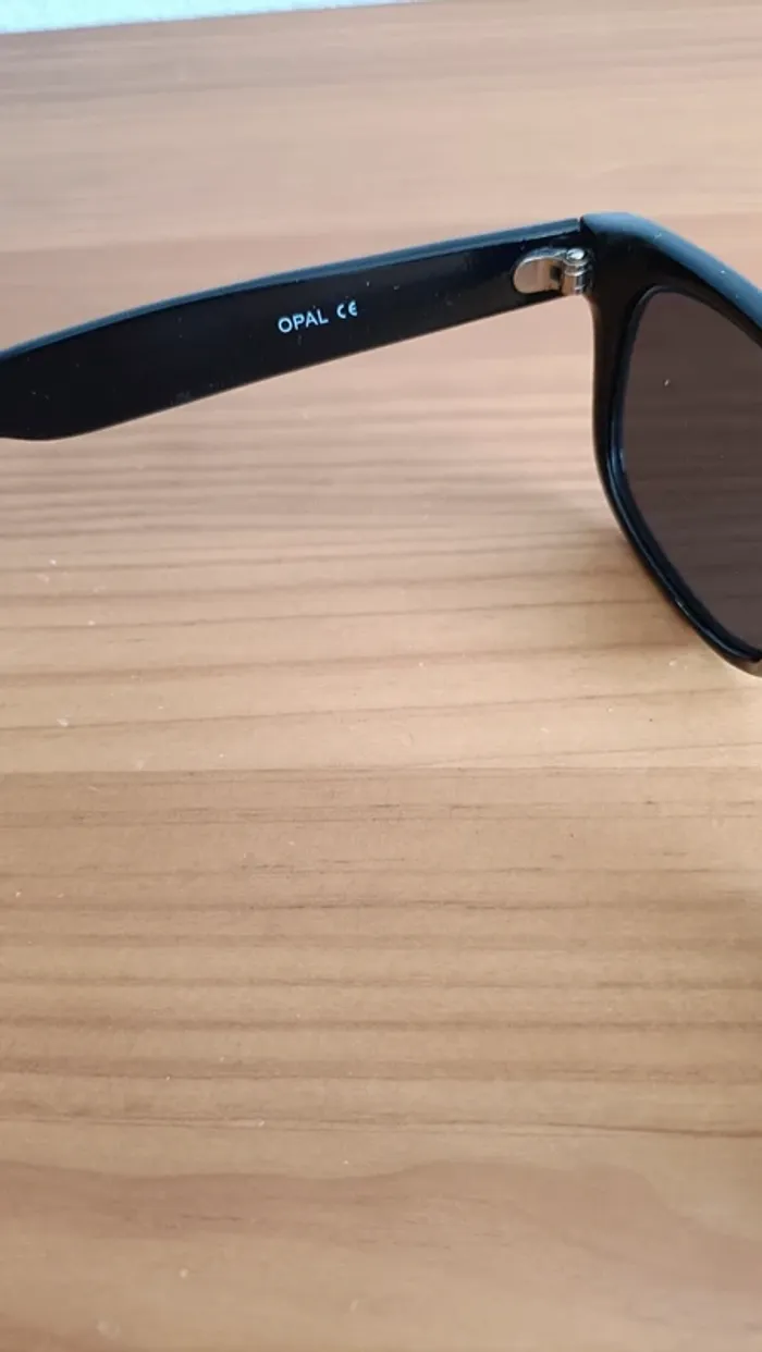 Lunette solaire - photo numéro 5