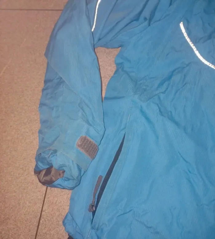 Blouson capuche mi saison 8/10 ans - photo numéro 6