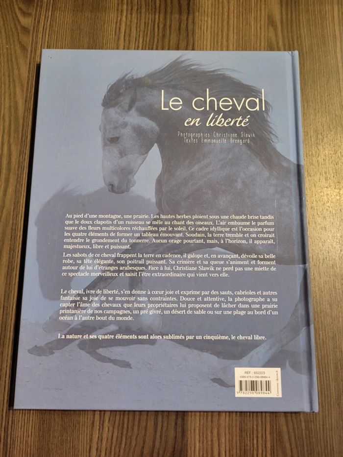 Livre le cheval en liberté - photo numéro 2