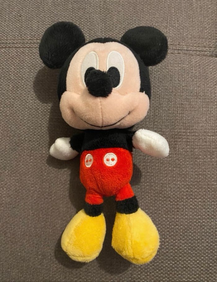 Peluche Mickey