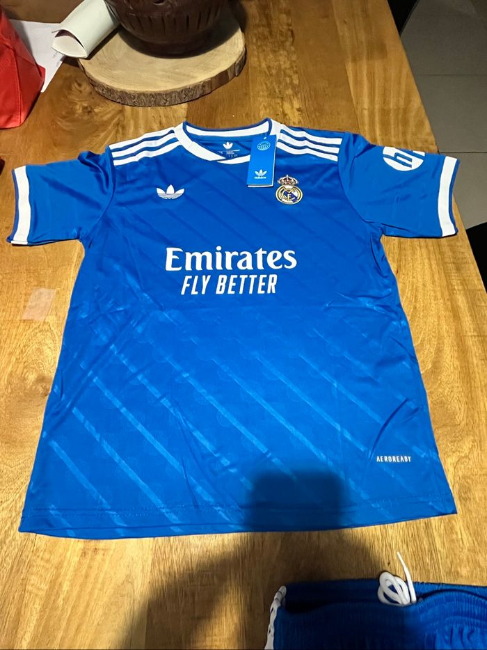 Ensemble Real de Madrid - photo numéro 2