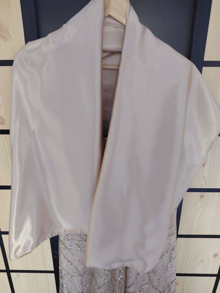 Robe - photo numéro 9