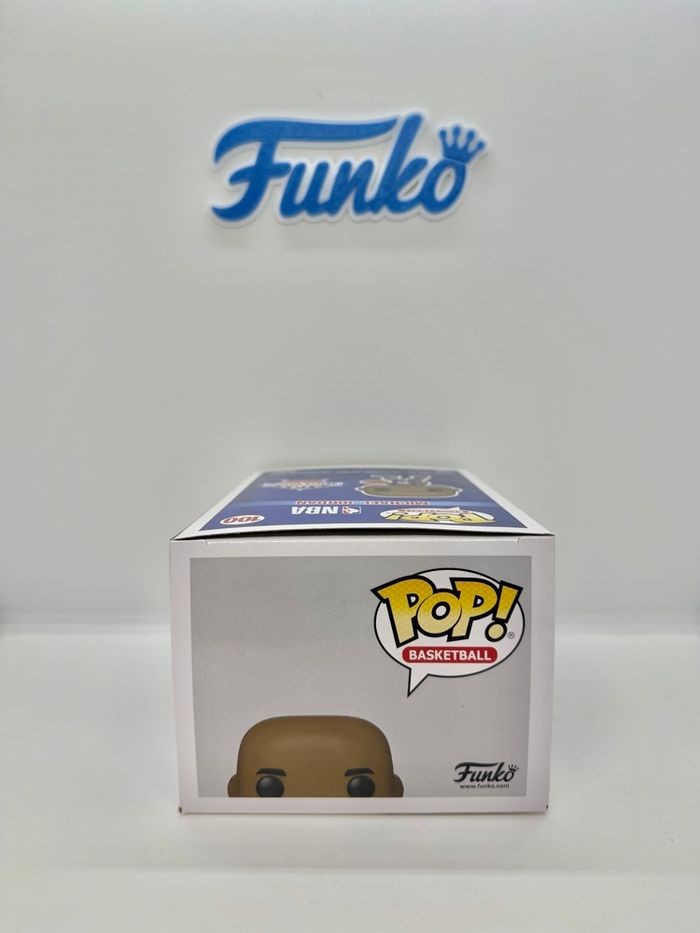 Funko Pop Michael Jordan 100 Funko Exclusive - photo numéro 6