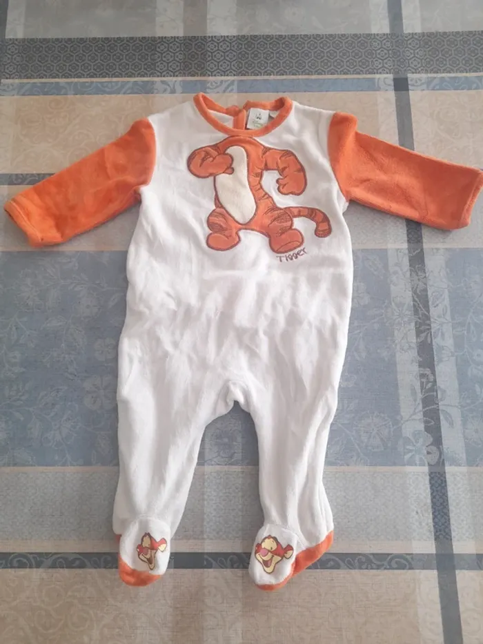 Pyjama Tigrou Disney baby - photo numéro 1
