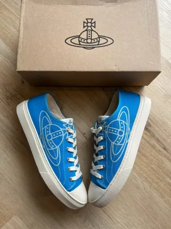 Vivienne Westwood Plimsol 44