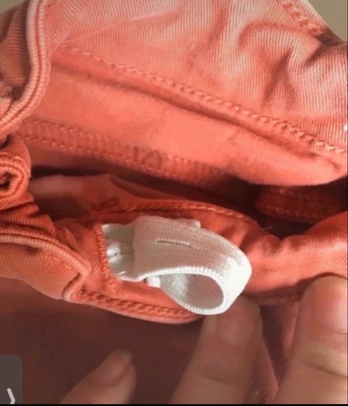 Jean skinny pour garçon BON ÉTAT taille 7 ans couleur rouille - photo numéro 8