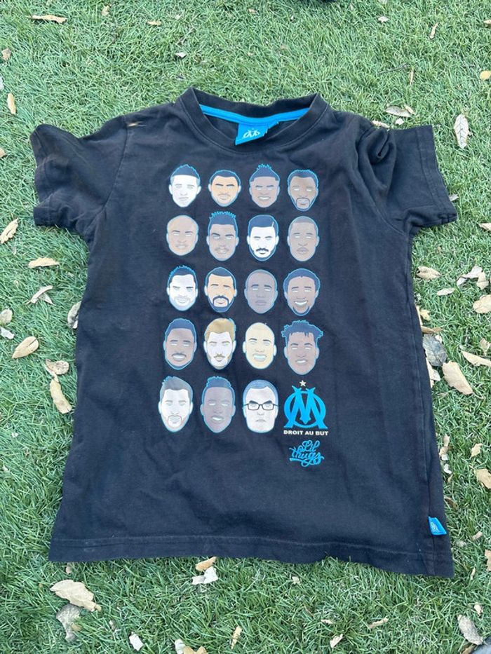 TEE shirt OM en 8 ans