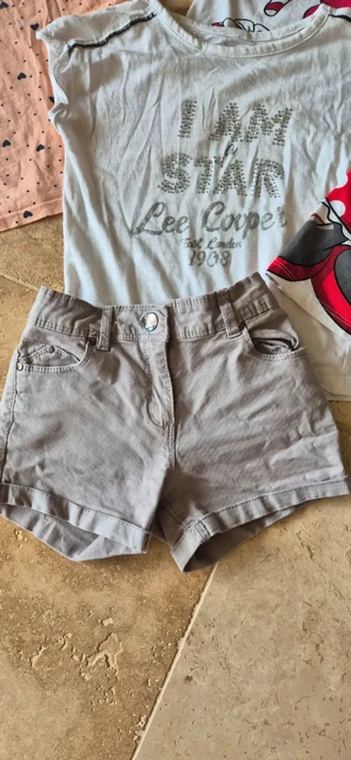 Lot de t shirt et short été 6 ans - photo numéro 2