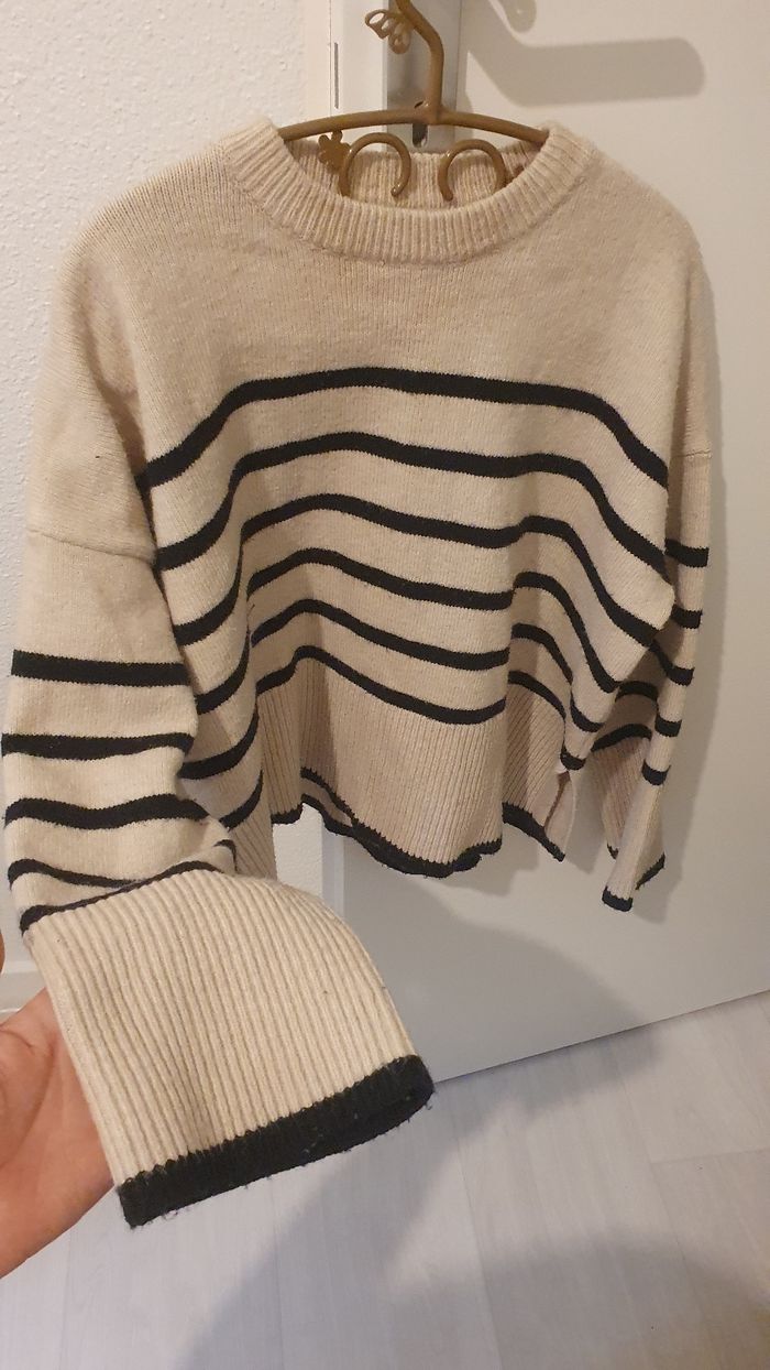 Pull Bershka S - photo numéro 2