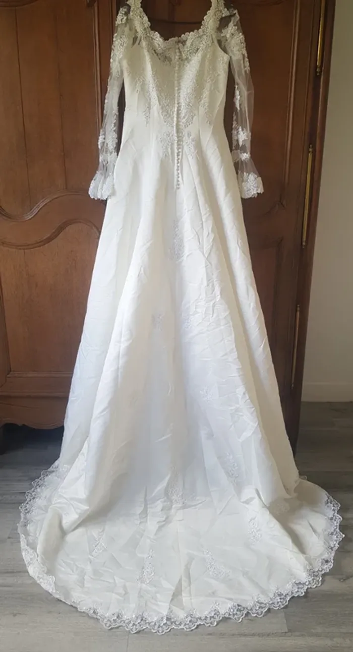 Robe de mariage blanche - photo numéro 6