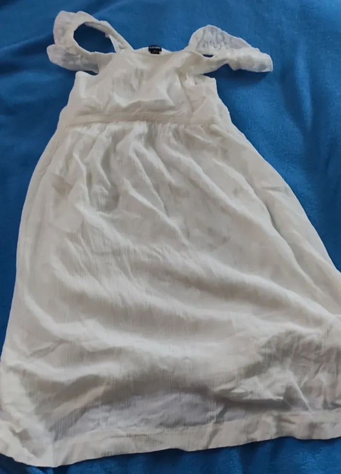 Robe blanche Kiabi 10 ans