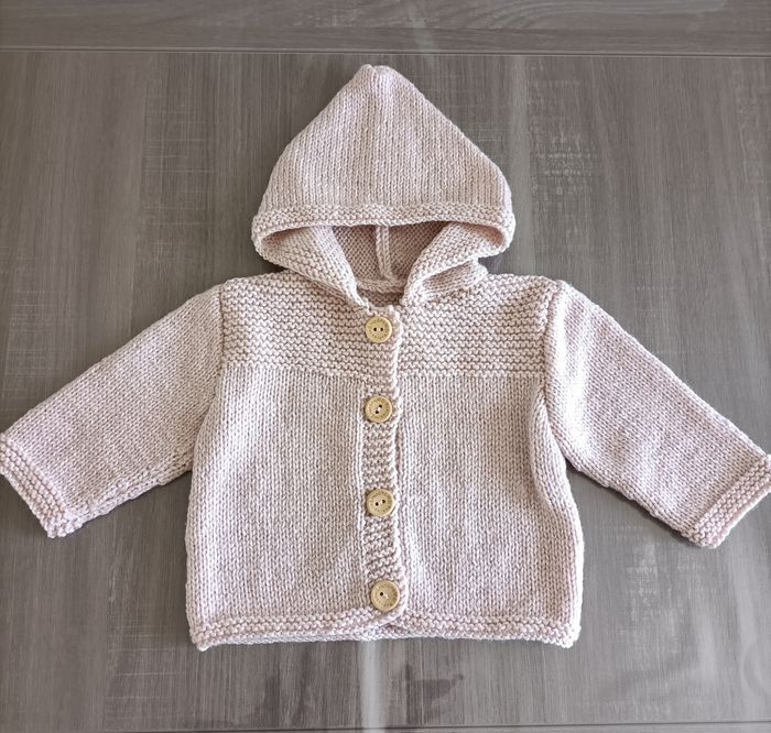 Gilet à capuche rose poudré 3-6 mois