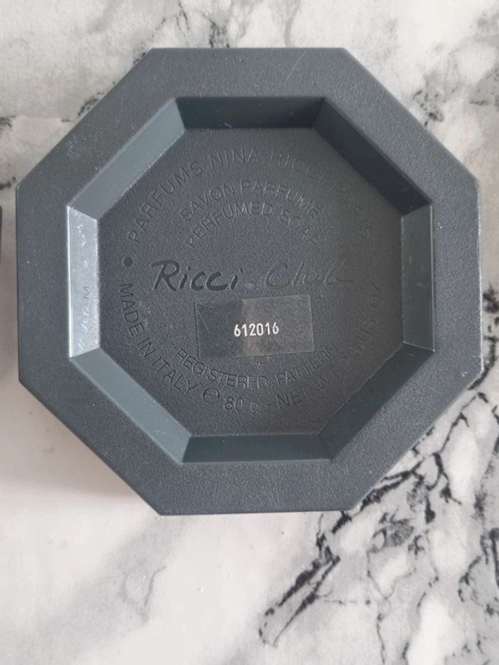 Savon Nina Ricci neuf - photo numéro 8