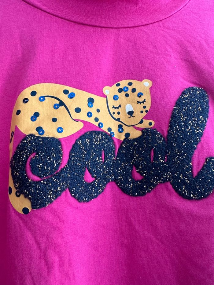 T-shirt rose col roulé en coton manches longues imprimée fille 10 ans comme neuf - photo numéro 2