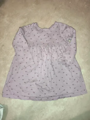 Robe rose fleurie manches longues taille 24 mois marque Kiabi