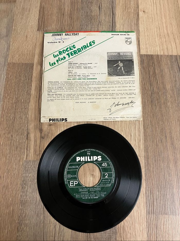 Vinyle 45 tours-Johnny Hallyday-Les rocks les plus terribles - photo numéro 2
