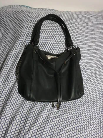 Sac à main Éléganci en parfait état